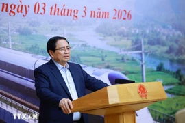 El primer ministro de Vietnam, Pham Minh Chinh, habla en la cita (Fuente: VNA)
