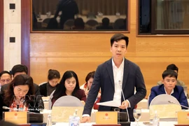 Ha Quang Hung, subdirector del Departamento de Gestión de Vivienda y Mercado Inmobiliario, habla en la cita (Fuente: VNA)