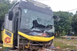 Accidente de autobús cama en la provincia de Ha Tinh deja nueve muertos y 16 heridos. (Foto: VNA)