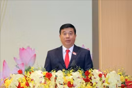 Y Thanh Ha Nie Kdam, secretario del Comité partidista de Lam Dong, habla en el evento (Fuente: VNA)