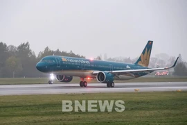 La Autoridad de Aviación Civil de Vietnam anuncia la suspensión temporal de las operaciones en cinco aeropuertos del Centro del país (Fuente: VNA)