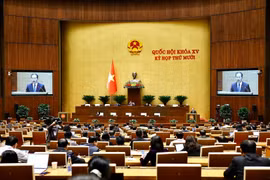 El presidente del Tribunal Supremo Popular, Nguyen Van Quang, habla en el evento (Fuente: VNA)