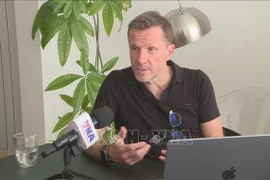 El profesor David Grunewald de la Universidad Libre de Bruselas (Fuente: VNA)