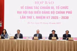 En la rueda de prensa (Fuente: baochinhphu.vn)