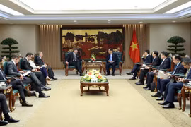 En la cita (Fuente: baochinhphu.vn)