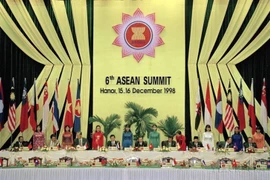 Vietnam contribuye de forma activa, proactiva y responsable al desarrollo de la ASEAN