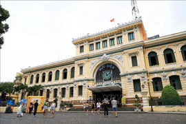 La Oficina Central de Correos es una de las obras arquitectónicas más famosas de Ciudad Ho Chi Minh. (Foto: VNA)