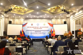 Phan Anh Son, presidente de la Unión de Organizaciones de Amistad de Vietnam habla en el evento (Fuente: qdnd.vn)