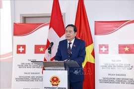 El presidente de la Asamblea Nacional de Vietnam, Tran Thanh Man, interviene en el seminario (Fuente: VNA)