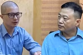Mr Pips (izquierda) y SNguyen Hoa Binh. Foto: congan.com.vn