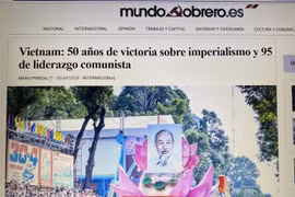 Mundo Obrero publicó un artículo destacando los hitos históricos y los logros alcanzados por Vietnam tras 50 años de victoria sobre el imperialismo (Fuente: VNA)