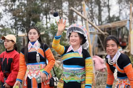 La etnia Mong en provincia vietnamita de Son La celebra el Tet tradicional 