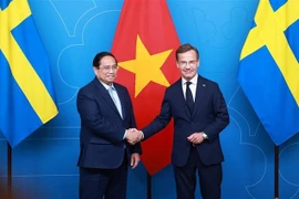 El primer ministro vietnamita, Pham Minh Chinh, y su homólogo sueco, Ulf Kristersson (Fuente: VNA)