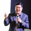 El vicepresidente de la Asociación de Arquitectos de Vietnam y fundador de Gallery Architecture & Materials, Nguyen Thu Phong, en el evento. Foto: Tuoitre.vn