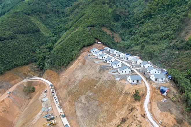 La provincia de Lao Cai inauguró el proyecto de reconstrucción de la aldea de Kho Vang, comuna de Coc Lau, distrito de Bac Ha. (Foto: VNA)