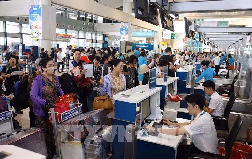 Aeropuerto de Noi Bai prevé un récord durante el pico vacacional del 2 de septiembre (Fuente: VNA)