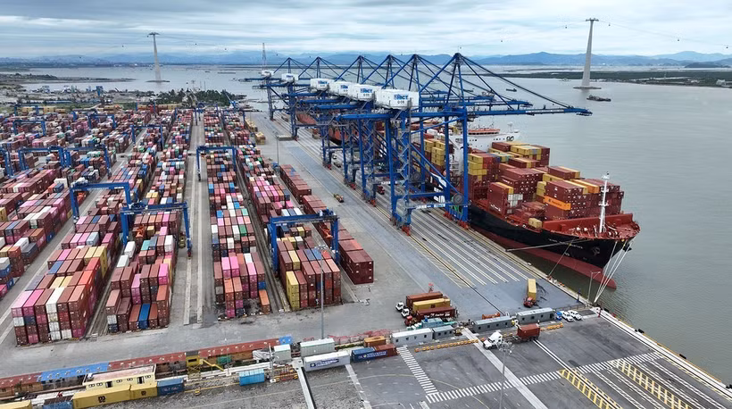 El puerto marítimo Lach Huyen en la ciudad de Hai Phong (Fuente: VNA)