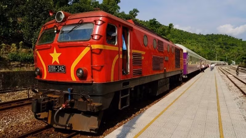 El tren “Conexión del Patriomnio del Centro” (Fuente: nhandan.vn)