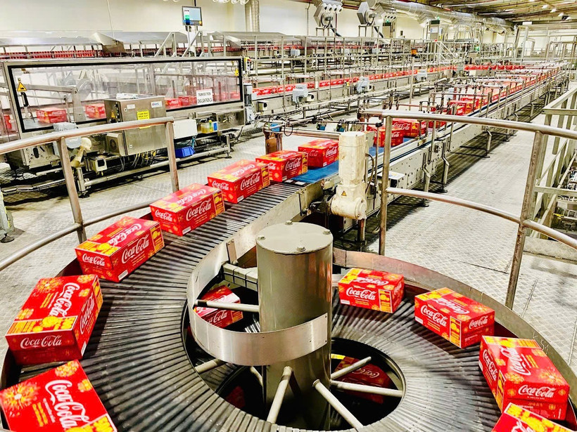 A pesar de la creciente presión de factores locales, el índice de precios al consumidor en los primeros nueve meses aumentó solo un 3,27%, dentro del objetivo establecido. (Foto: Vietnam+)