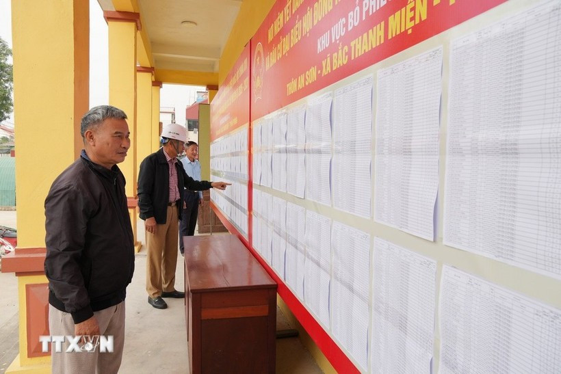 Hai Phong finaliza consultas para candidatos a la Asamblea Nacional (Fuente: VNA)