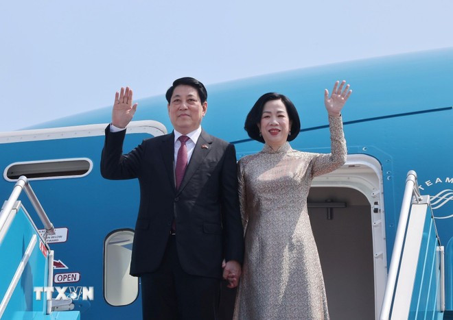 El presidente Luong cuong y su esposa (Fuente: VNA)
