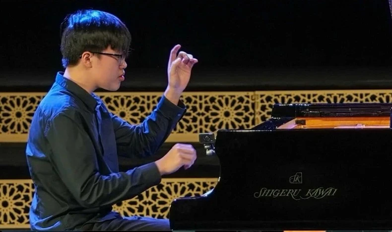 El pianista Nguyen Duc Kien (Fuente: nhandan.vn)