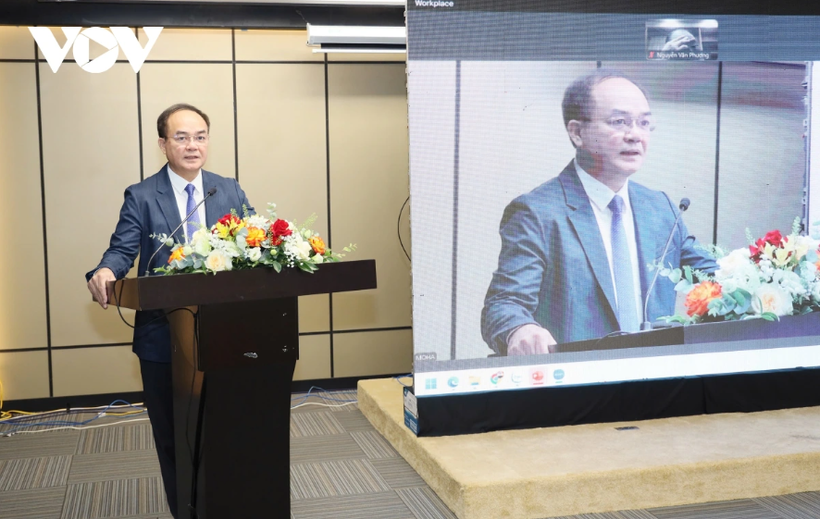 El viceministro del Interior, Vu Chien Thang, interviene en la conferencia nacional. (Foto: VOV)