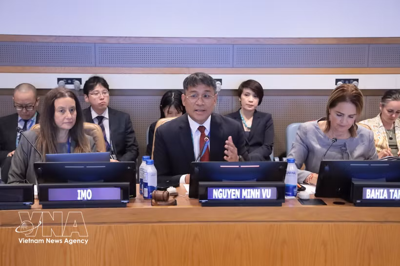 El viceministro permanente de Relaciones Exteriores de Vietnam, Nguyen Minh Vu, habla en la cita (Fuente: VNA)