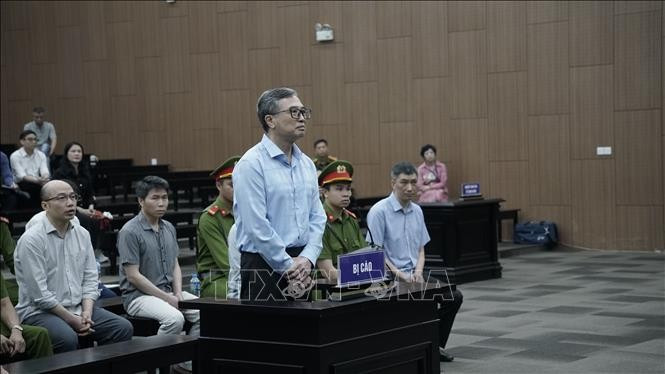 El exviceministro de Industria y Comercio Hoang Quoc Vuong (Fuente: VNA)