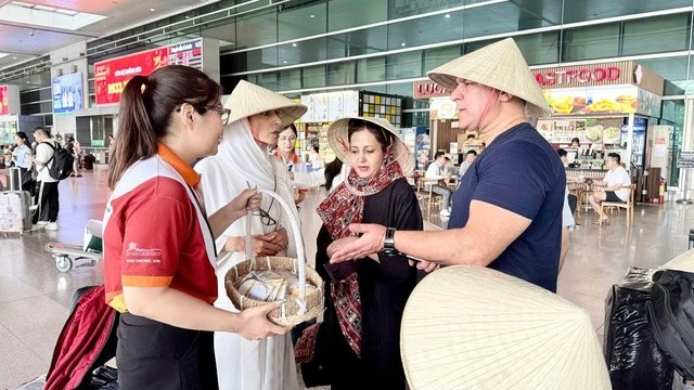 El primer grupo de 200 invitados han llegado a Ciudad Ho Chi Minh (Fuente: chinhphu.vn)