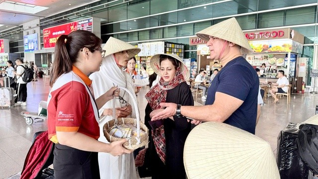 El primer grupo de 200 invitados han llegado a Ciudad Ho Chi Minh (Fuente: chinhphu.vn)