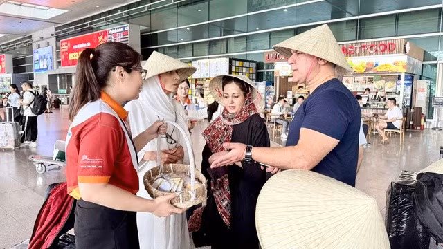 El primer grupo de 200 invitados han llegado a Ciudad Ho Chi Minh (Fuente: chinhphu.vn)