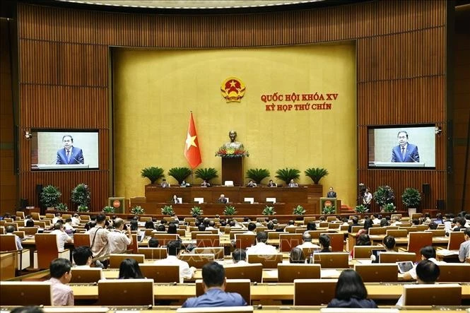 En una sesión de la Asamblea Nacional de Vietnam (Fuente: VNA)