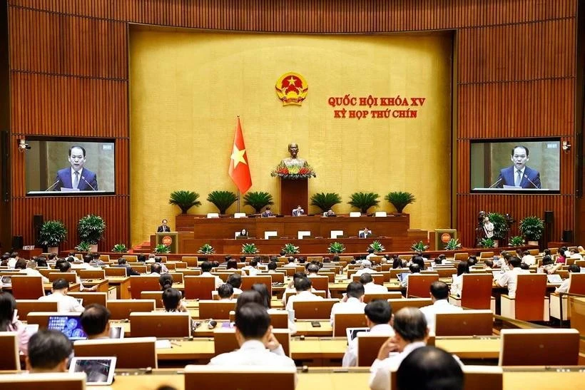 En una sesión de la Asamblea Nacional de Vietnam (Fuente: VNA)