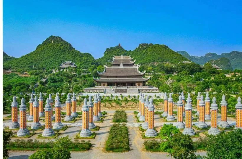 Zona turística de Tam Chuc: un reconocido destino espiritual en Ha Nam. (Foto: VNA)
