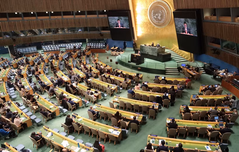 En la sesión plenaria del CDHNU para elegir a sus miembros para el período 2026-2028 (Foto: VNA)