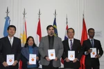 Presentan compilación de ensayos galardonados del concurso sobre ASEAN en Argentina