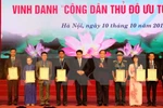 Honran a ciudadanos destacados de Hanoi en 2016