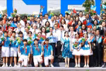 Premier de Vietnam participa en Festival cultural por la paz en Hanoi