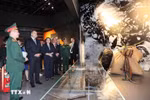 El presidente de Bulgaria, Rumen Radev, y la vicepresidenta de Vietnam, Vo Thi Anh Xuan, visitan el Museo de Historia Militar (Fuente: VNA)