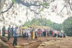 Los turistas visitan la colina A1 en el sitio especial de reliquia nacional del campo de batalla de Dien Bien Phu (Foto: Saigon Giai Phong)