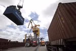Vietnam disfruta de un superávit comercial de más de 14 mil millones de dólares en siete meses 