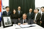 Presidente de FPV rinde homenaje al comandante cubano Fidel Castro