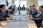 En las conversaciones en Hawaii entre el ministro de Defensa japonés, Minoru Kihara, y el secretario de Defensa filipino, Gilberto Teodoro. (Foto: Noticias Kyodo)