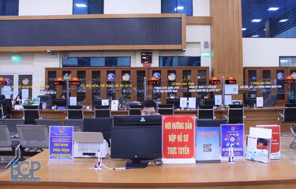 Provincia de Bac Giang promueve la transformación digital al servicio de empresas y población ảnh 1