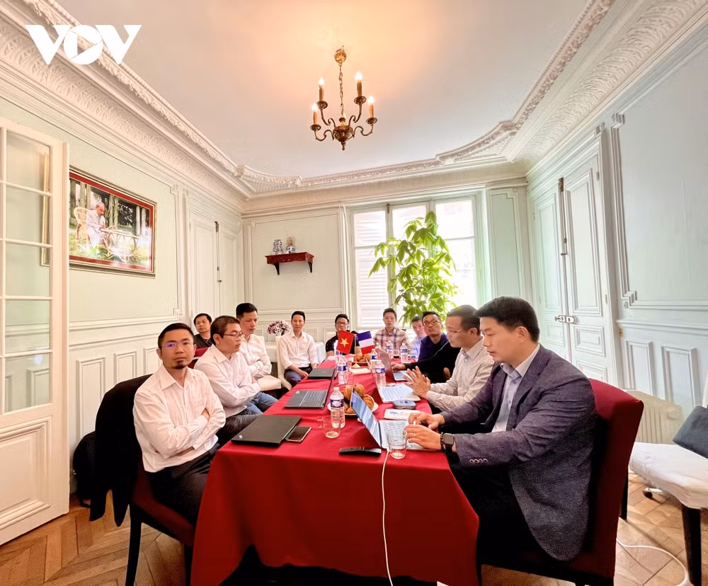 Debaten tendencias y desafíos de industria energética en Vietnam ảnh 1