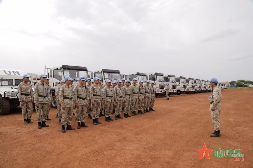 Equipo de ingenieros de Vietnam recibe tareas tras llegada a Abyei ảnh 2