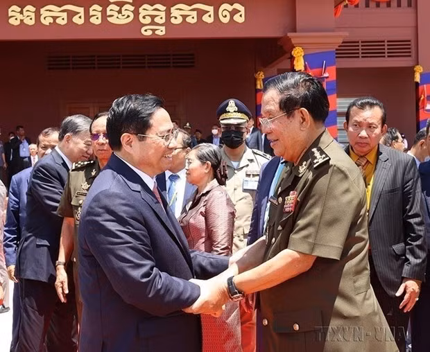 Vicepremier camboyano afirma nexos sostenible, profundo e integral con Vietnam ảnh 1