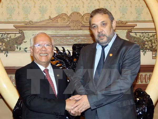 Bulgaria patentiza deseo de fortalecer nexos multifacéticos con Vietnam ảnh 1