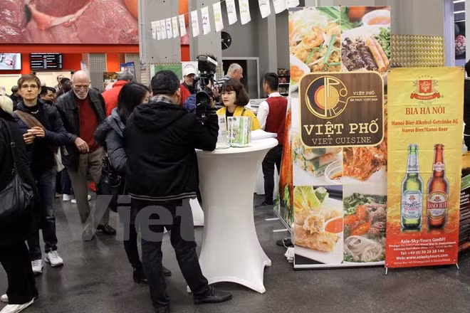 Actividades de promoción comercial de Vietnam en Alemania y Polonia ảnh 1